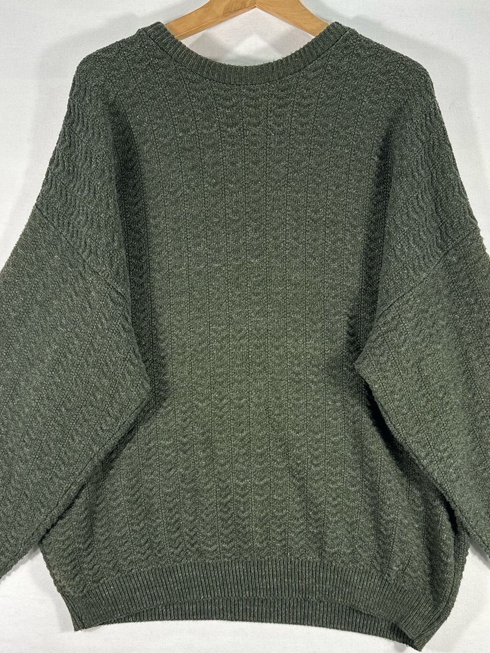 bill blass vintage Olive Green Crewneck Cable Knit Sweater